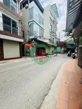 Nhà thật phố Trạm long Biên 10 tỷ 50m ngõ nông,kinh doanh cho thuê