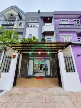 BÁN NHÀ KĐT 5 SAO CÁCH CHỢ BÌNH CHÁNH CHỈ 2KM (5,5 X 15) CHỈ 4.5 TỶ. LH:0908815596