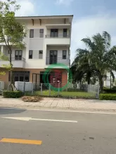 shophouse diện tích lớn 170m,hướng nam mát mẻ