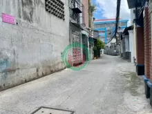 BÁN NHÀ HẺM XE HƠI ÂU DƯƠNG LÂN Q8 - BỀ NGANG 6M - NỞ HẬU TÀI LỘC