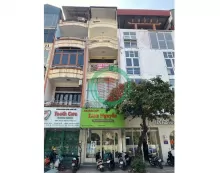Chính chủ cho thuê tầng 2 - 5 nhà mặt phố Vũ Ngọc Phan, Đống Đa, HN; 0912206718