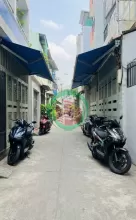 GIÁP QUẬN 10 LÊ ĐẠI HÀNH - 2 MẶT TIỀN HẺM THÔNG - CÓ SÂN VƯỜN - DÒNG TIỀN 14TR - 40M²