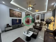 Hiếm biệt thự đẹp 3 tầng KĐT Văn Khê, 182m2, mặt tiền 28m, lô góc, KD văn phòng, giá 48.5 tỷ