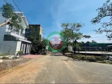 NỀN ĐƯỜNG SỐ 49 KDC 586 - 120M2 - GIÁ 2,7 TỶ.