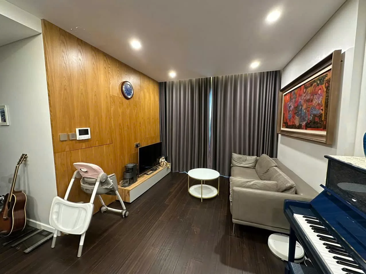 "HOA HẬU" Tòa C6 Vinhomes D'Capitale 2PN 77m2 - tầng trung đẹp, view thành phố thơ mộng, SHLD, Phường Cầu Giấy, Thành phố…