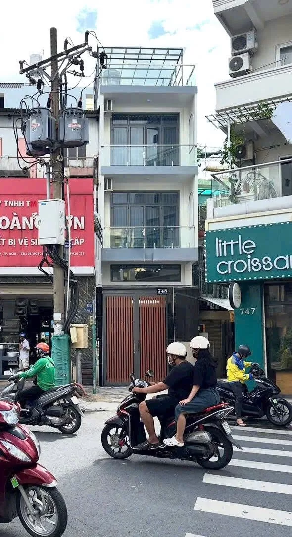 Cho thuê nhà: 745 Lạc Long Quân, Phường 10, Quận Tân Bình, Phường Tân Bình, Thành phố Hồ Chí Minh