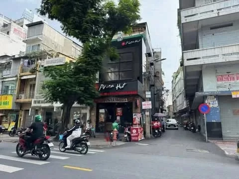 Cho thuê nhà 2 mặt tiền: 451 Lê Văn Sỹ, Quận 3, Phường Bàn Cờ, Thành phố Hồ Chí Minh