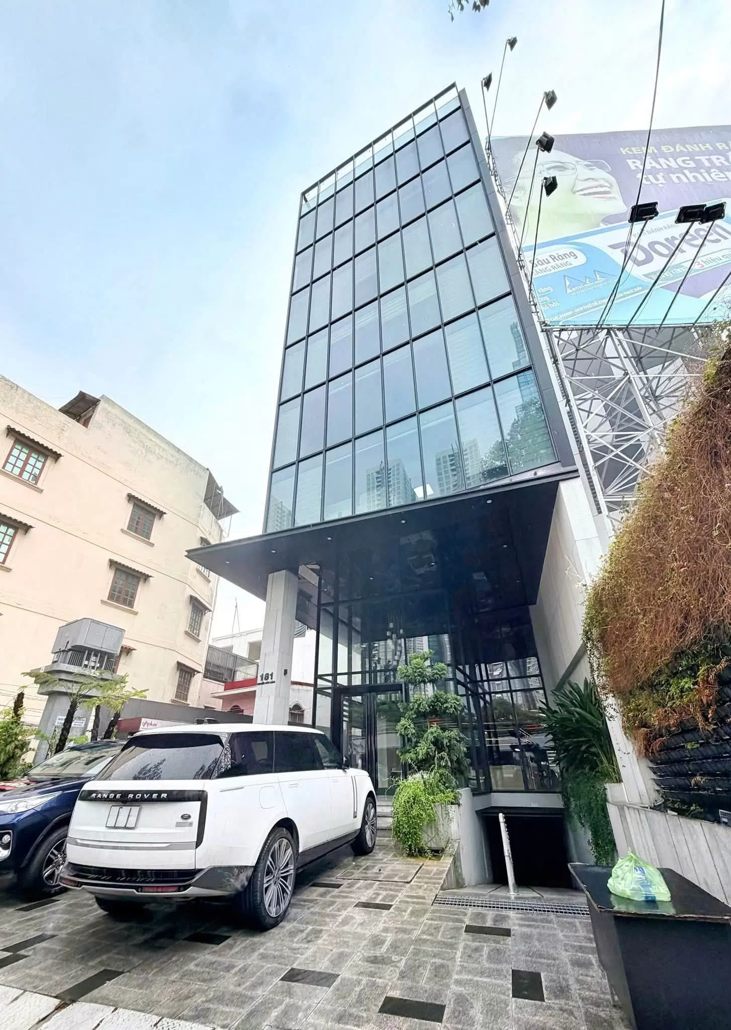 CHO THUÊ TÒA NHÀ: 181 Nguyễn Hữu Cảnh, Quận Bình Thạnh, Phường Bình Thạnh, Thành phố Hồ Chí Minh