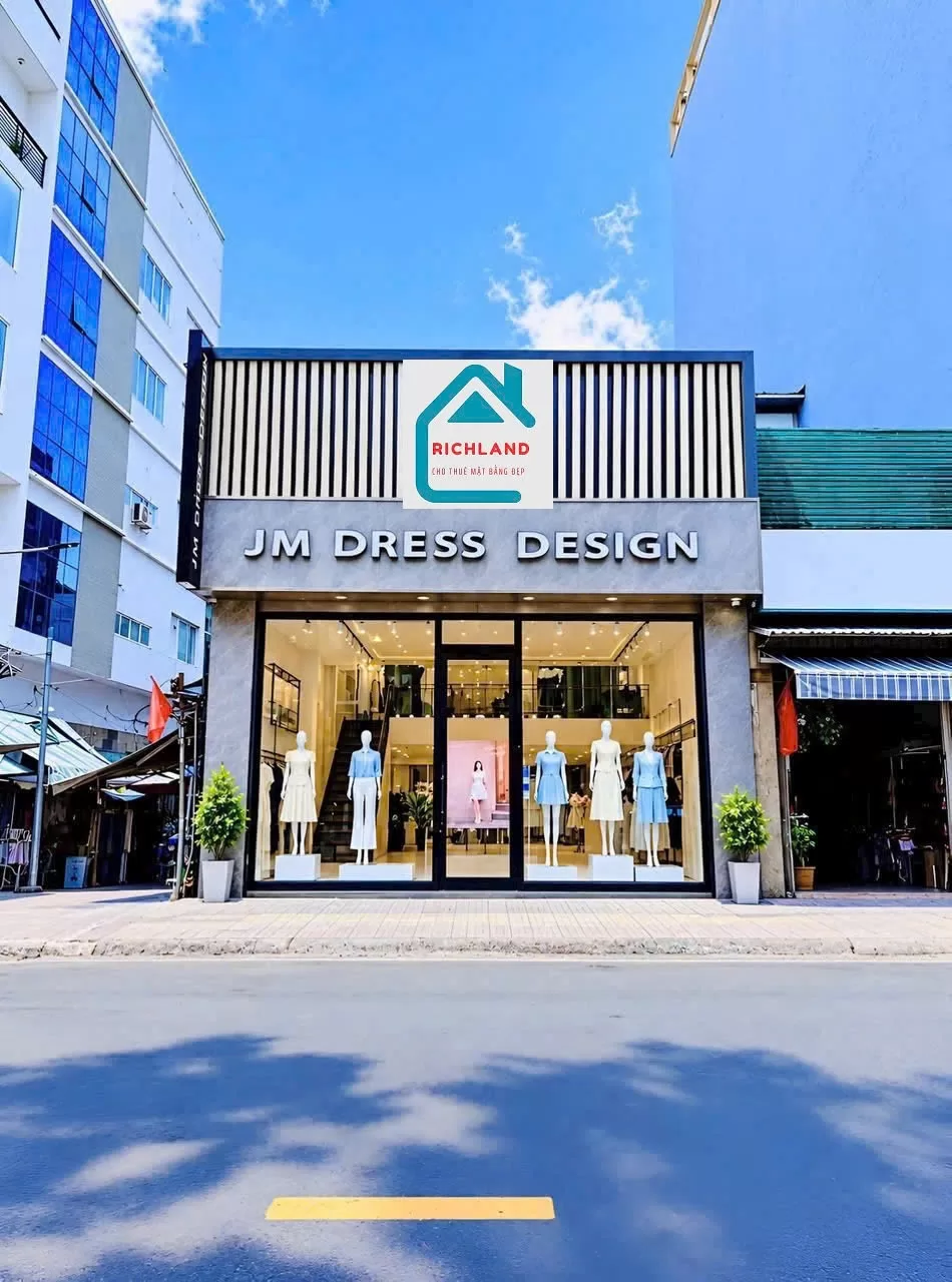 Cho Thuê Nhà GÓC 2MT: 136 Nguyễn Trãi, Phường 03, Quận 5, TPHCM, Phường Chợ Quán, Thành phố Hồ Chí Minh