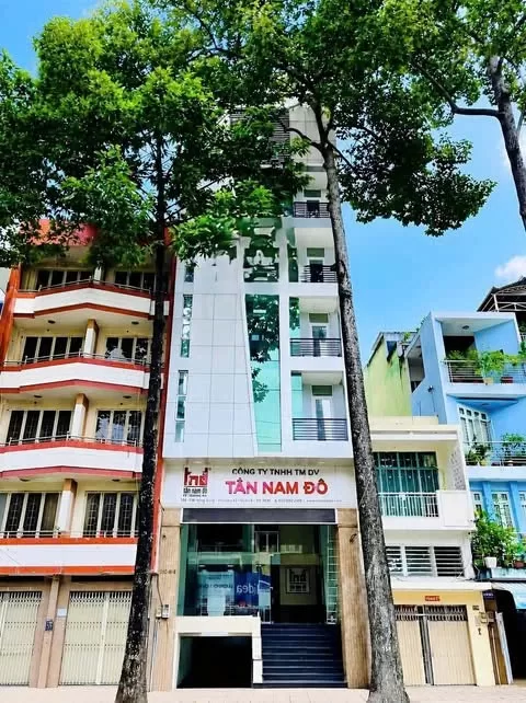 Cho thuê tòa nhà: 166-168 Hồng Bàng, Quận 5, Phường Chợ Quán, Thành phố Hồ Chí Minh