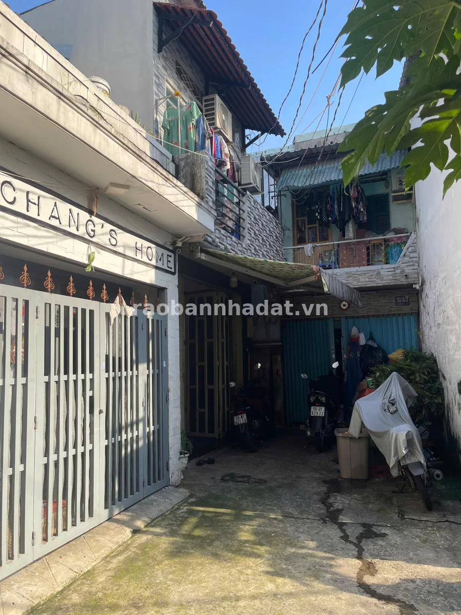 BÁN NHÀ HẺM 4M (BÊN HÔNG ĐẦM SEN) 38M2 (1 TRỆT 1 LẦU) 4.3TỶ. LH:0913900555., Phường Bình Thới, Thành phố Hồ Chí Minh