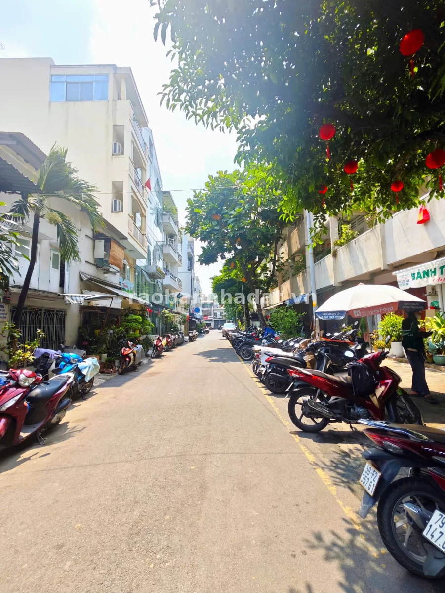 DÒNG TIỀN 200 TRIỆU – 92M2 – LÊ VĂN SỸ - NGAY TRUNG TÂM QUẬN 3 – CHỈ 11.X TỶ 🔥, Phường Nhiêu Lộc, Thành phố Hồ Chí Minh
